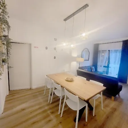 Old Town T3 With Balcony